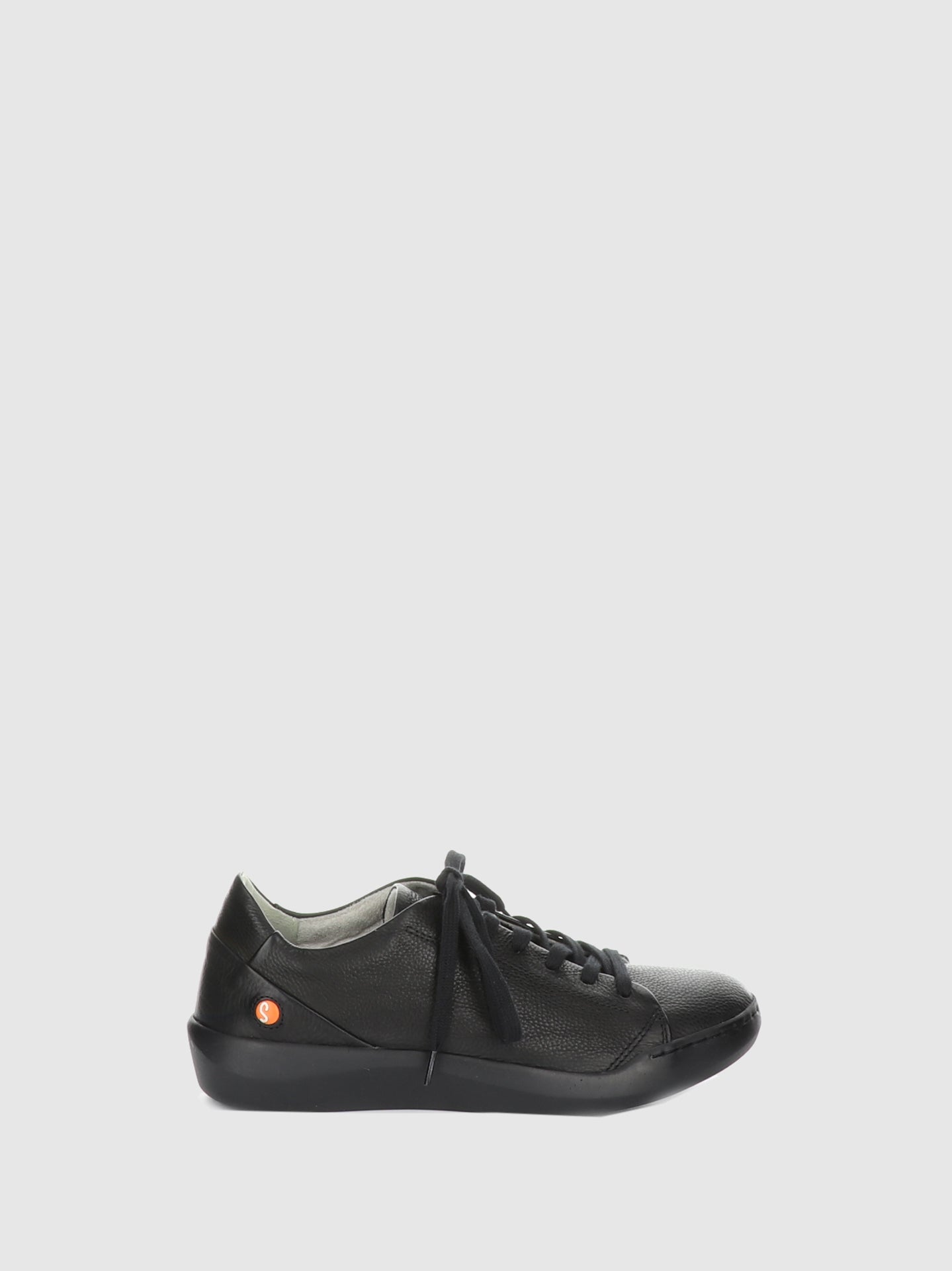 BAUK543SOF BLACK LEATHER Lace-up Trainers