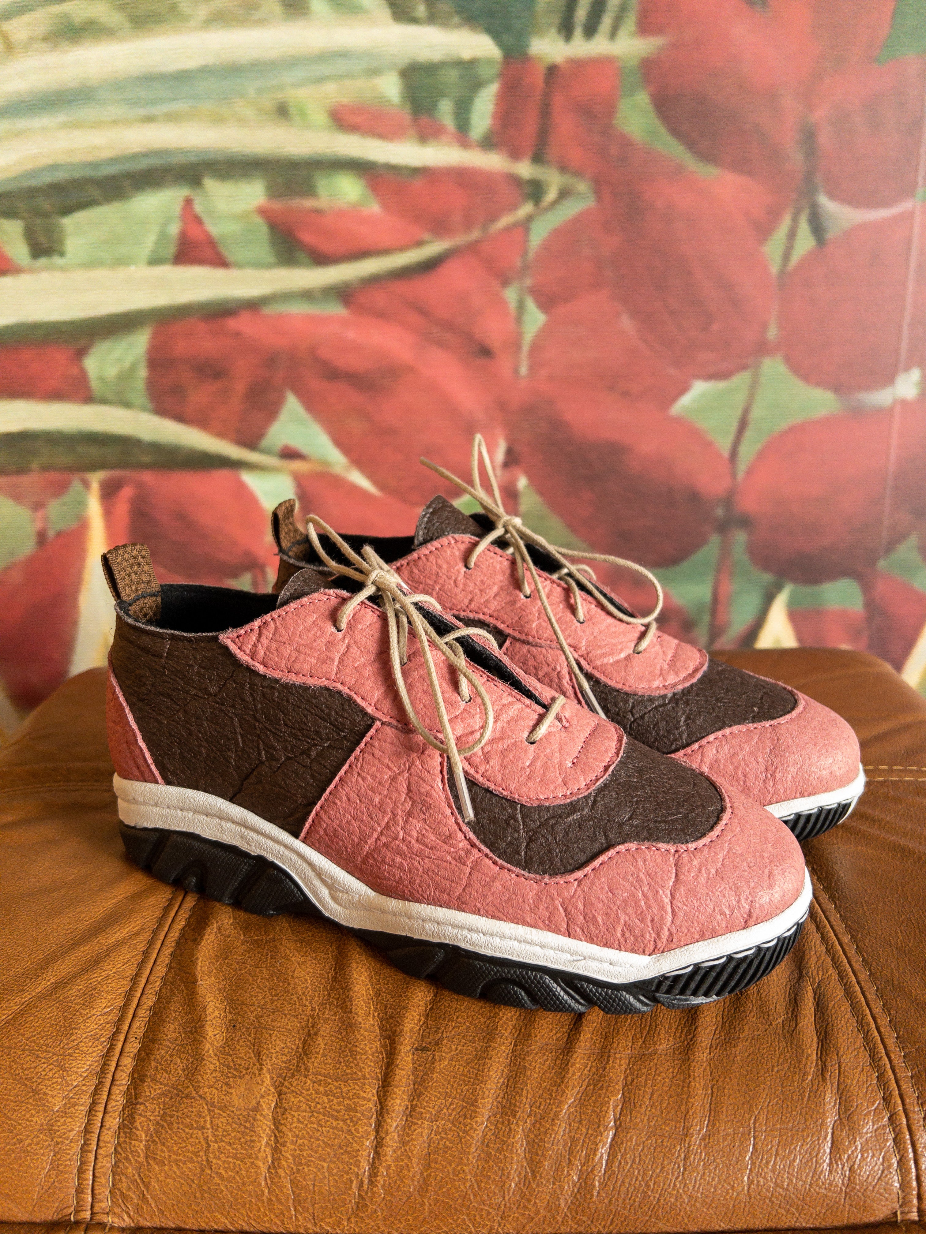 DESERT ROSE vegan sneakers – size 39