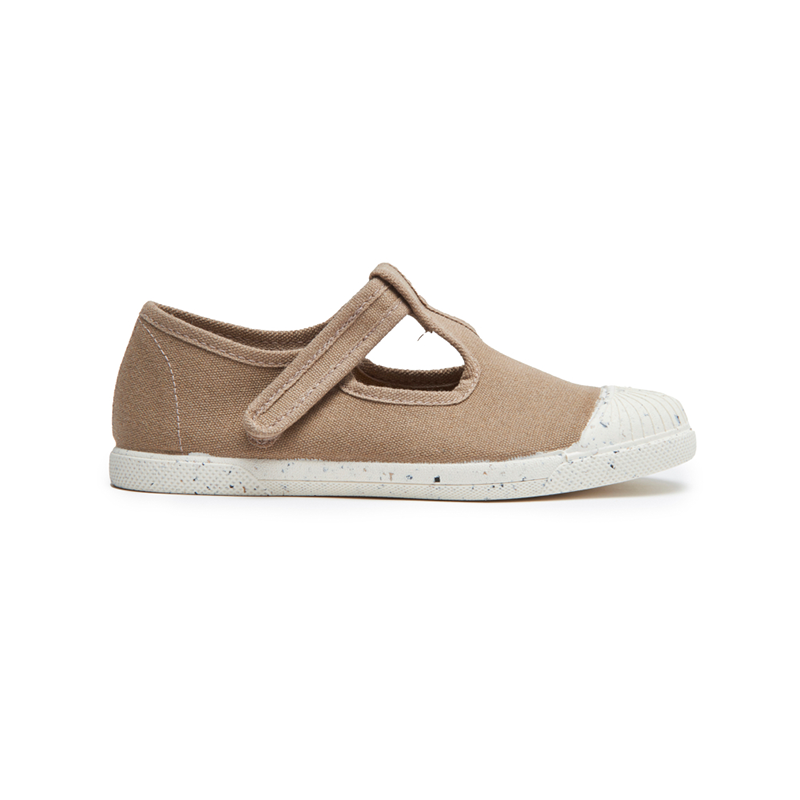 ECO-friendly T-band Sneakers in Camel