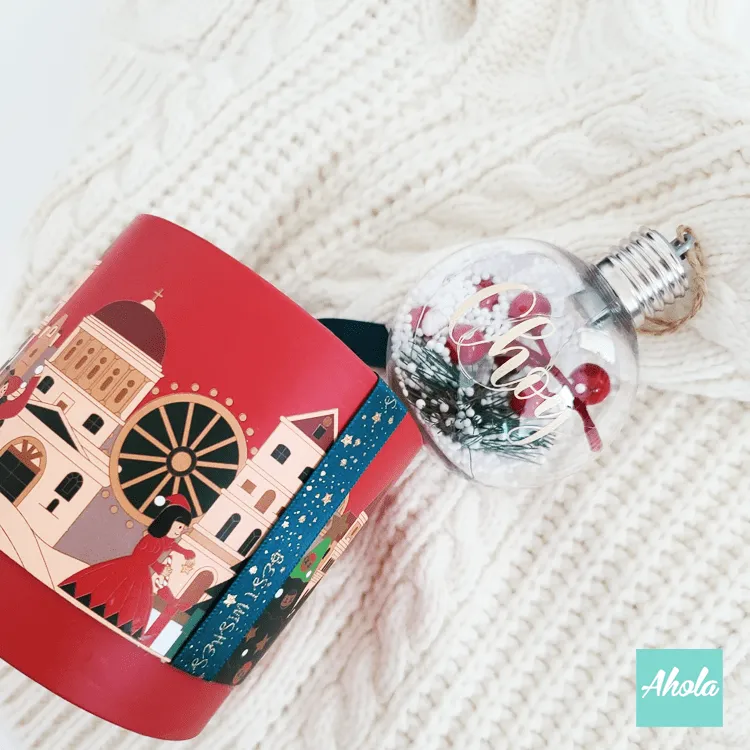 【Holiday Cheers】Christmas Built-in Lighting Baubles 名字可發光聖誕樹裝飾球