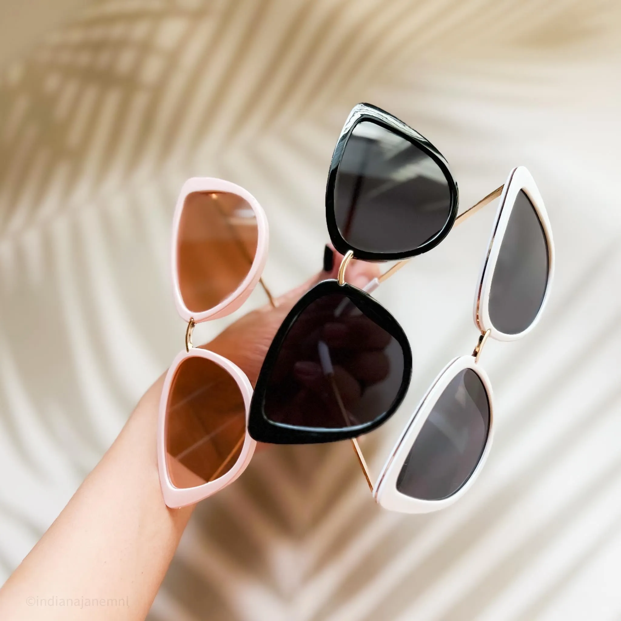 ILUV Cat Eye Fashion Sunglasses w 2 FREE Case