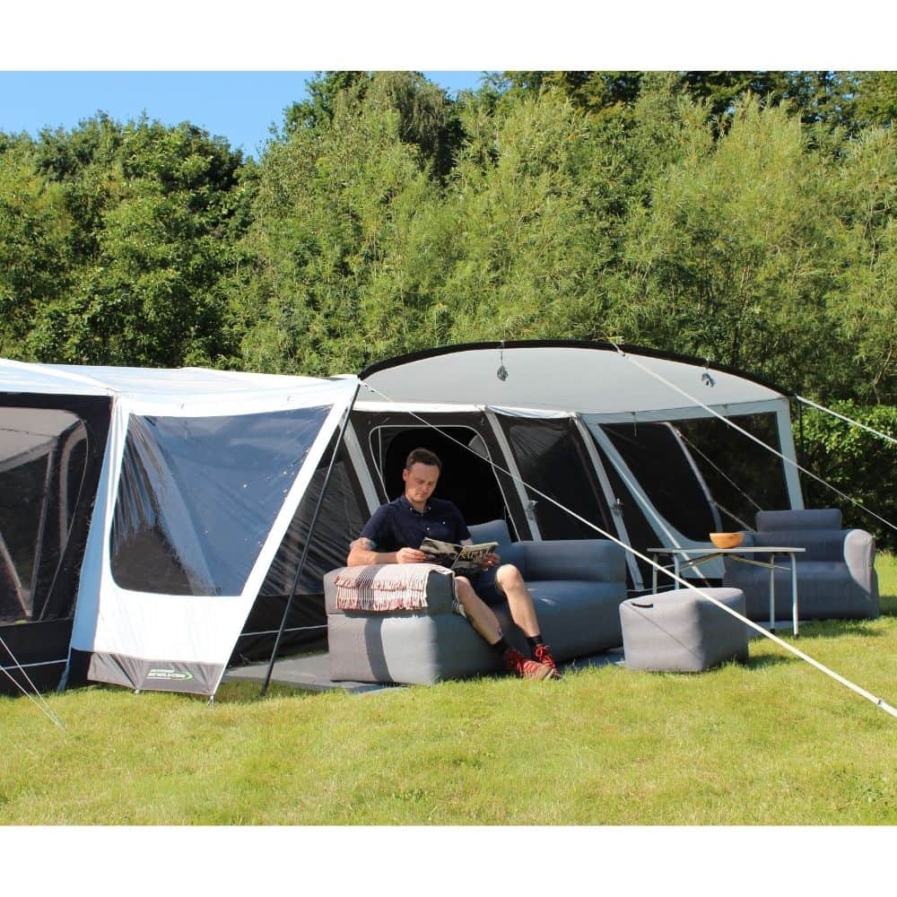 Outdoor Revolution Ozone 8.0 Safari Lodge Six (+6) Berth Family Air Tent with Two Side Annexes ORFT3020 + Free Footprint (2024)