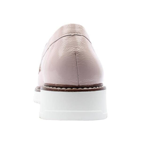 Pitillos Patent Leather Loafer Nude