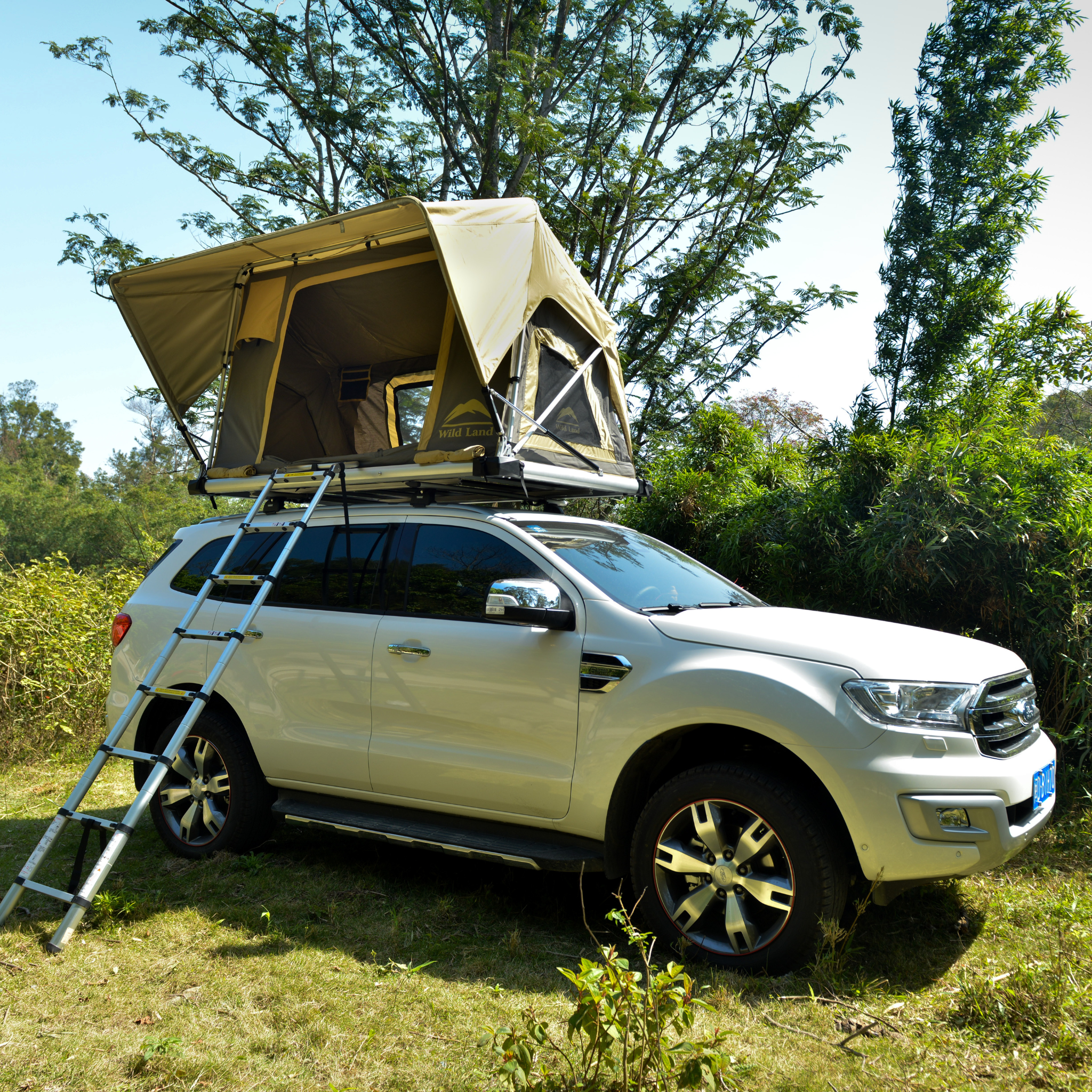 SALE PREVIEW Wildland Normandy Auto 120 Soft Shell Roof Tent