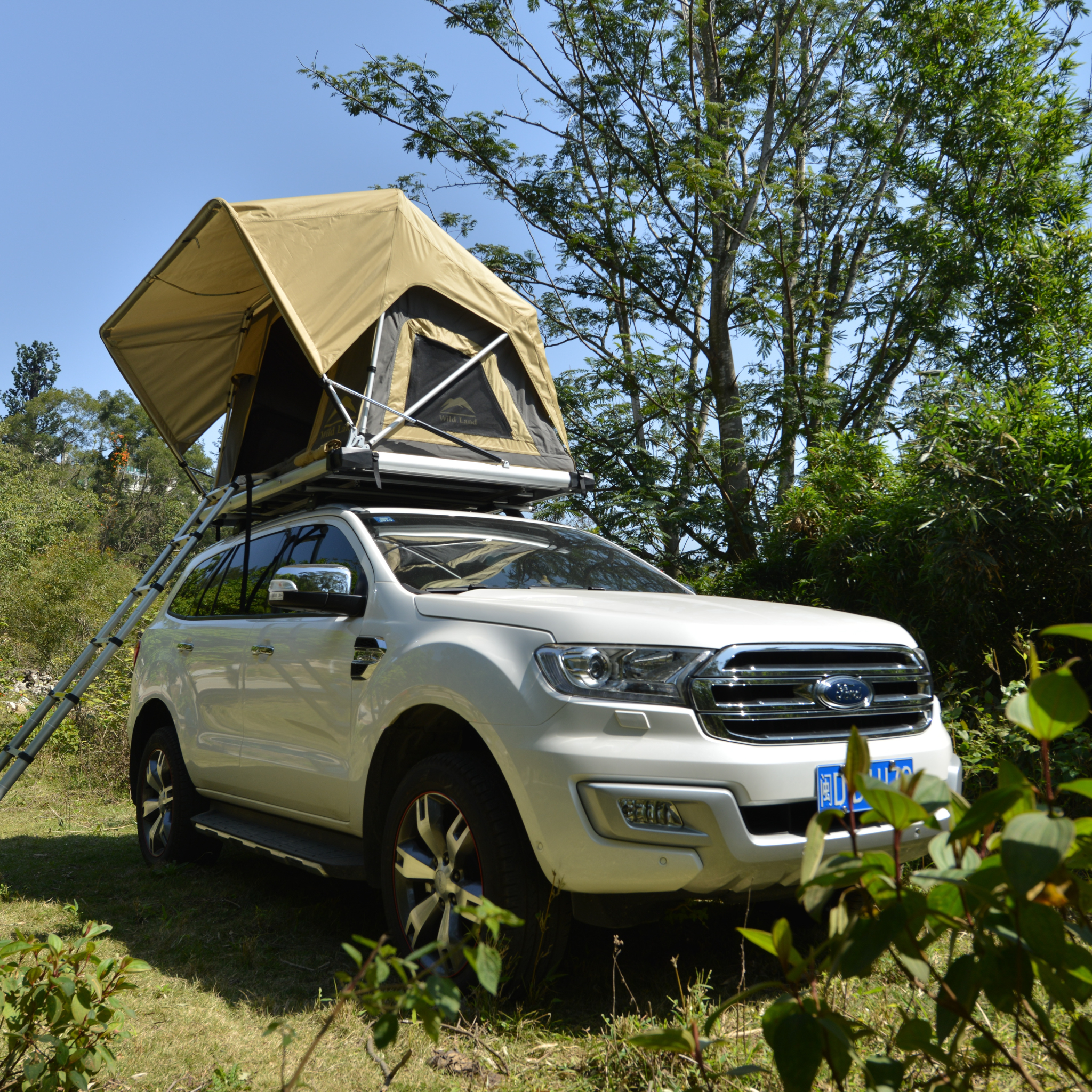 SALE PREVIEW Wildland Normandy Auto 120 Soft Shell Roof Tent