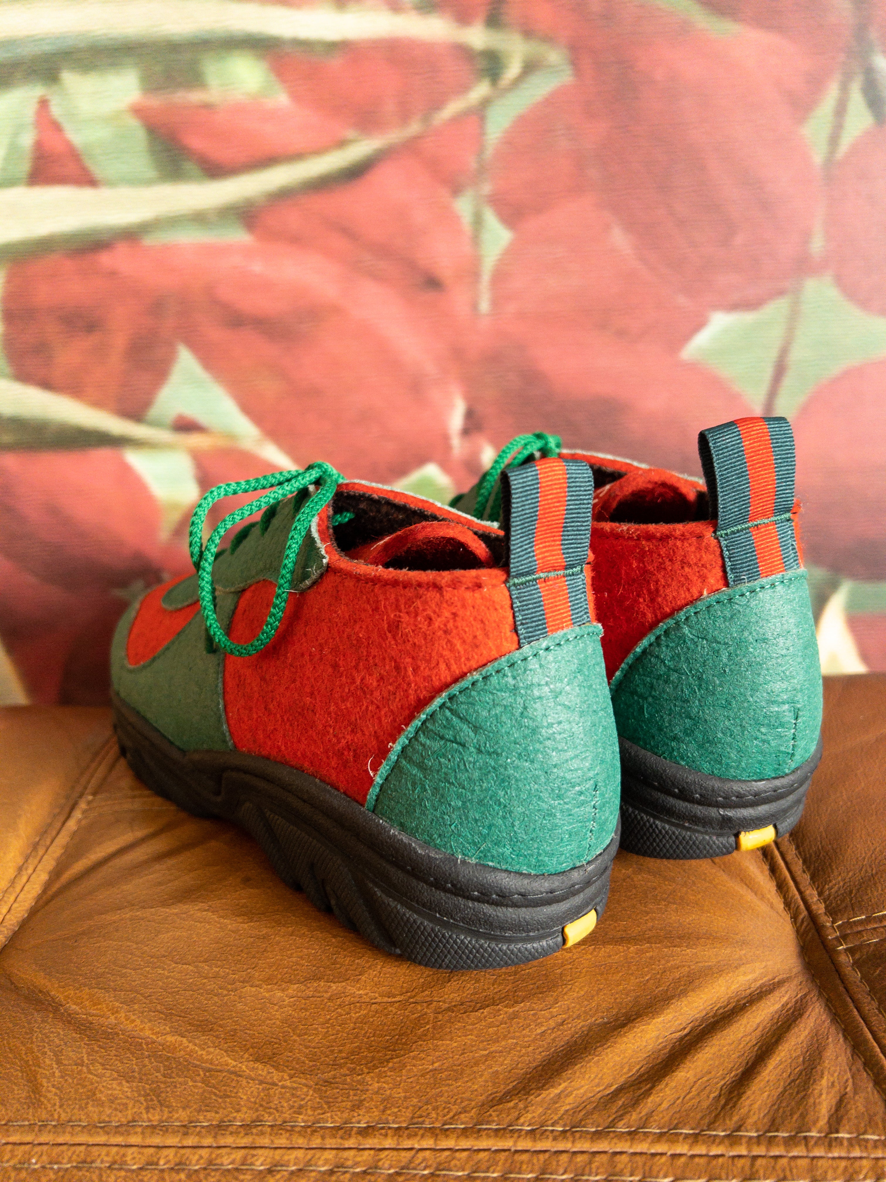 WATERMELON sneakers – size 37